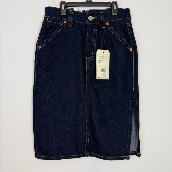 Levi’s Type 1 Women’s Dark Wash MIDI Denim/Jean Skirt. Size 27. NWT. - Picture 1 of 12